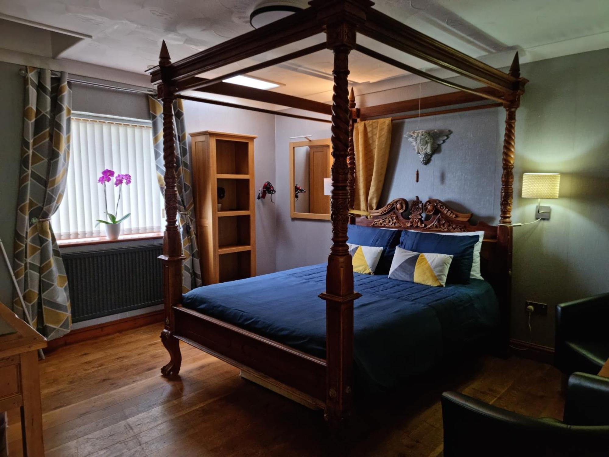 Castle Lodge - Brecon Beacons Accommodation Sennybridge 외부 사진