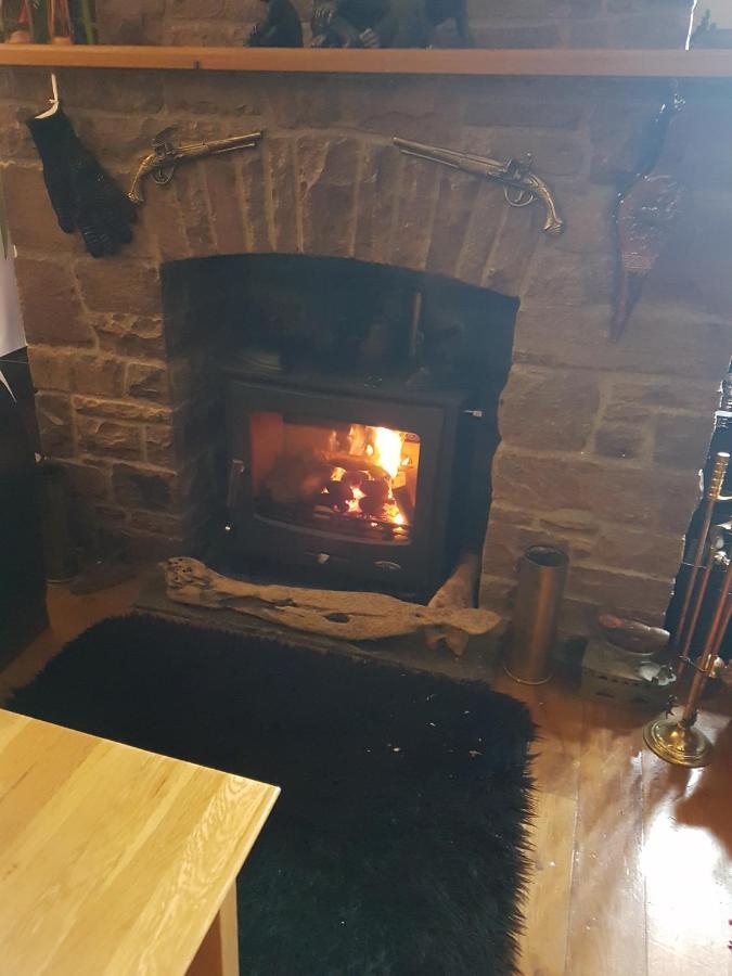 Castle Lodge - Brecon Beacons Accommodation Sennybridge 외부 사진